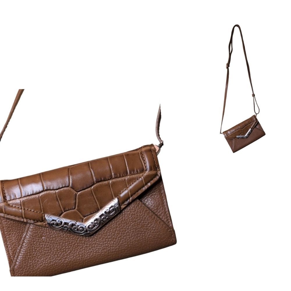 Brighton Mingle Envelope Crossbody wallet Brown Croc-Embossed Leather small